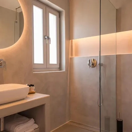 Vila Beautiful Paros 1 Bedroom Rock Private Jacuzzi & Garden View