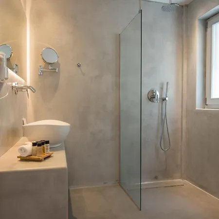 Beautiful Paros 1 Bedroom Rock Private Jacuzzi & Garden View Vila Livadia (Paros)